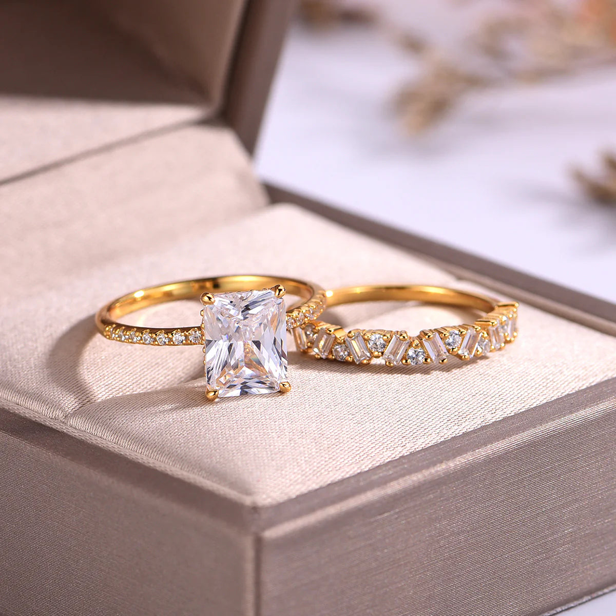 Bague en Or Vermeil 18K avec Moissanite taille Émeraude