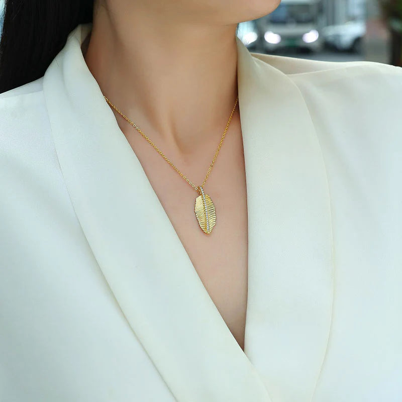 Collier Moissanite Feuille Or Jaune Vermeil 18K, Argent 925