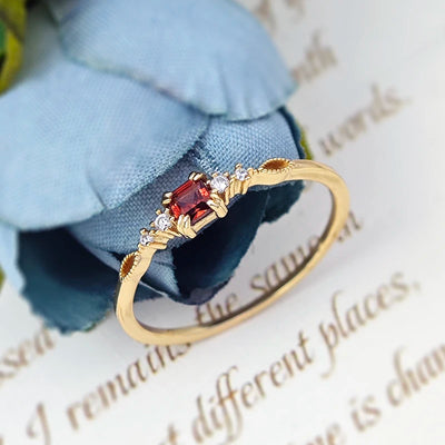 Bague élégante en grenat Cadeau d'amitié en argent sterling