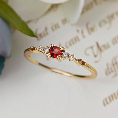 Bague élégante en grenat Cadeau d'amitié en argent sterling
